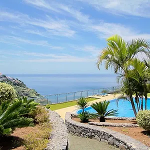 peace-haven.madeira-islandshotels.com/